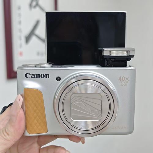 Canon powershot sx740 - canon,