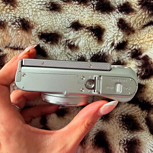 Canon powershot sx740 - canon, hs