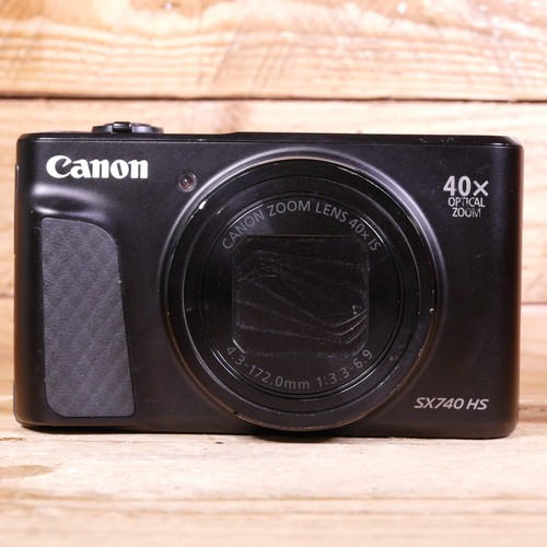 Used canon powershot sx740 - used,