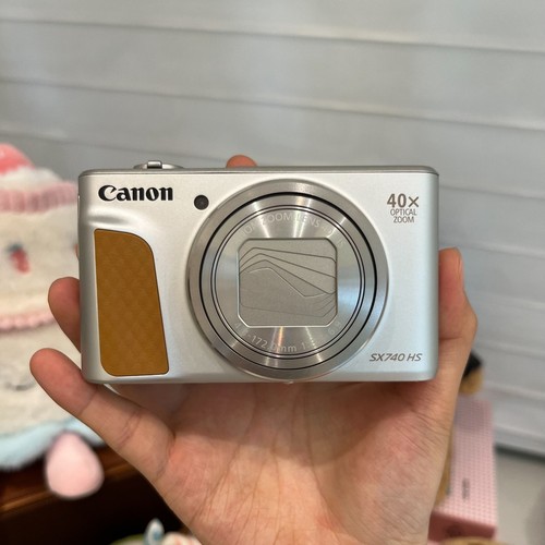 Canon powershot sx740 - canon,