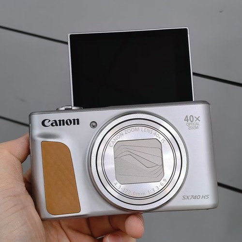 Canon powershot sx740 - canon,