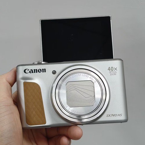 Canon powershot sx740 - canon,